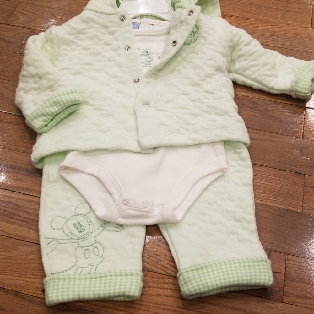 3 piece Mickey mouse outfit